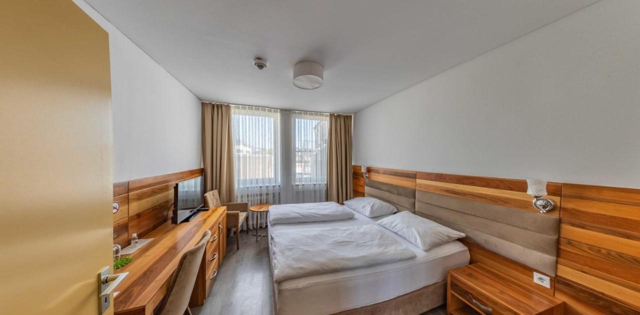 Bayrischer Hof Krefeld Phòng bức ảnh