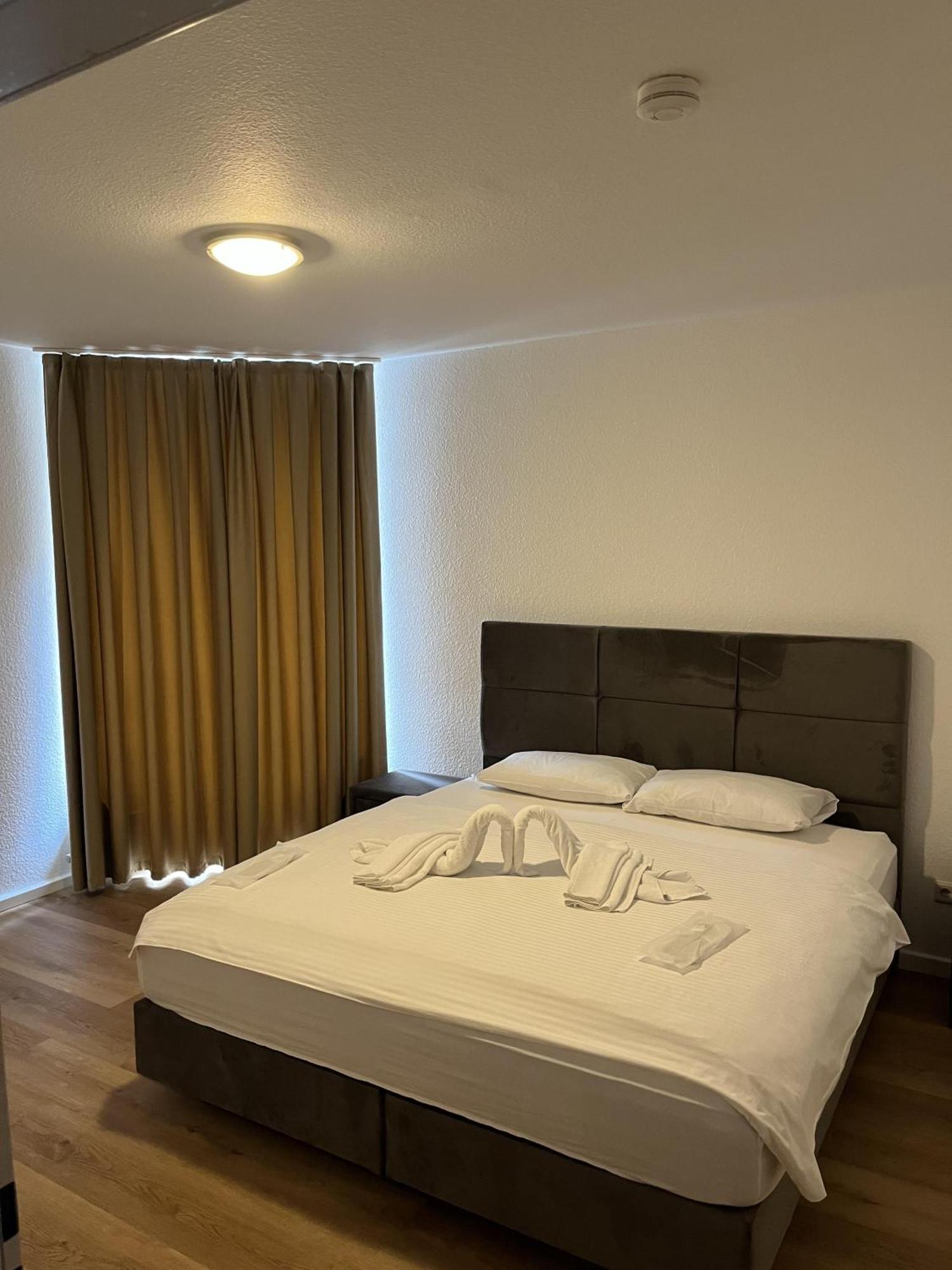 Bayrischer Hof Krefeld Phòng bức ảnh